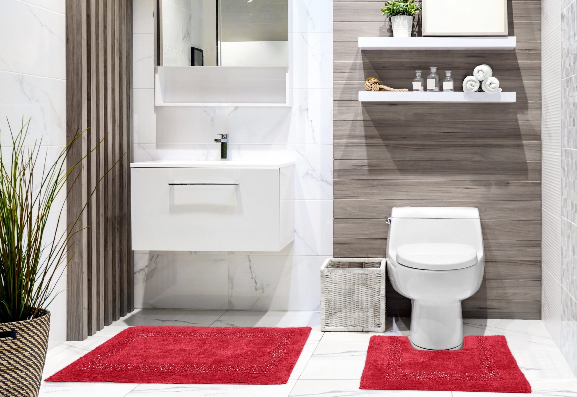 Brillare Sparkle Trim Bath Mat and Pedestal Set Red | Kumperi | 2 Piece | 98% Cotton 