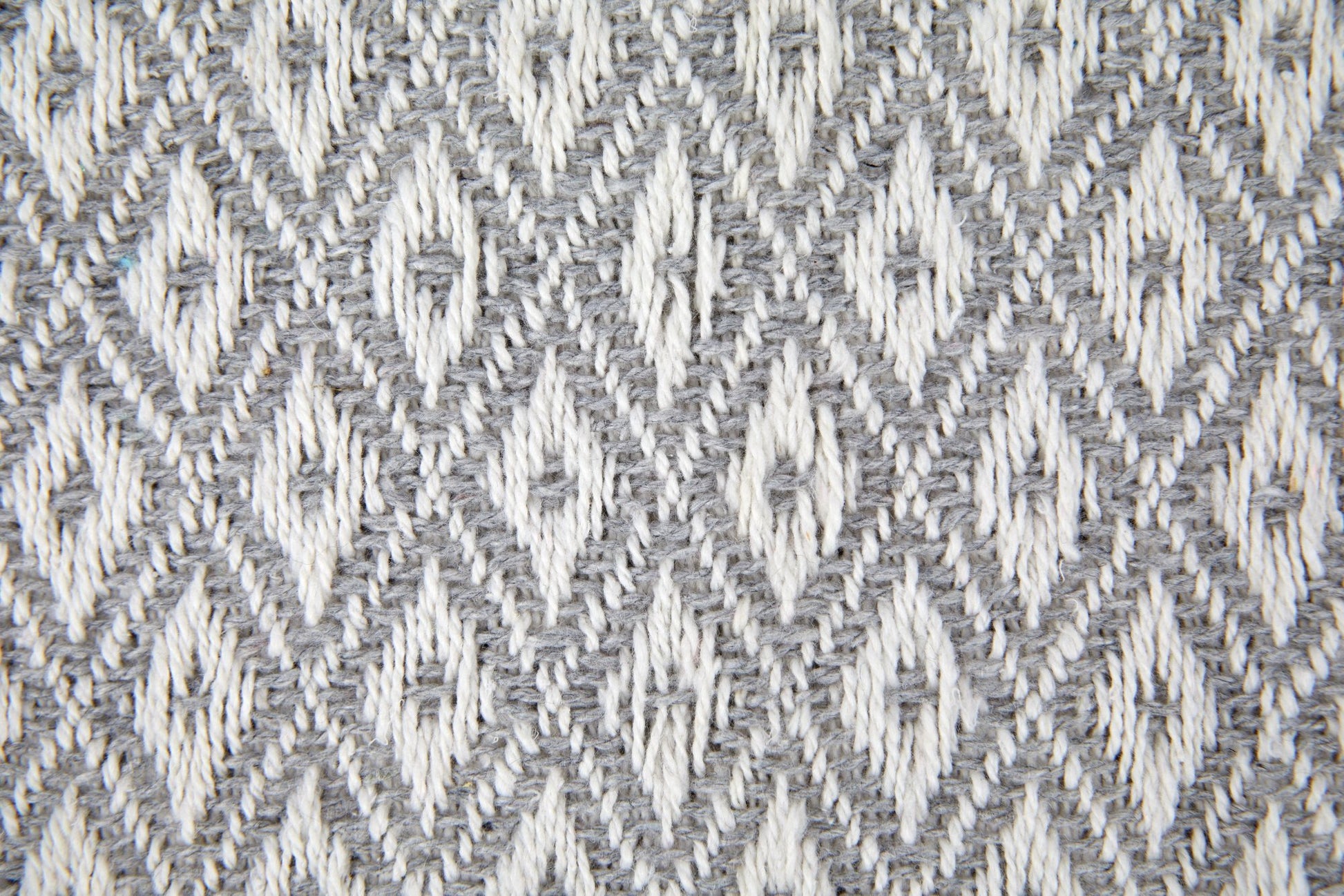 Casablanca Recycled Cotton Cushion Cover |  Silver  | 43x43cm | Kumperi
