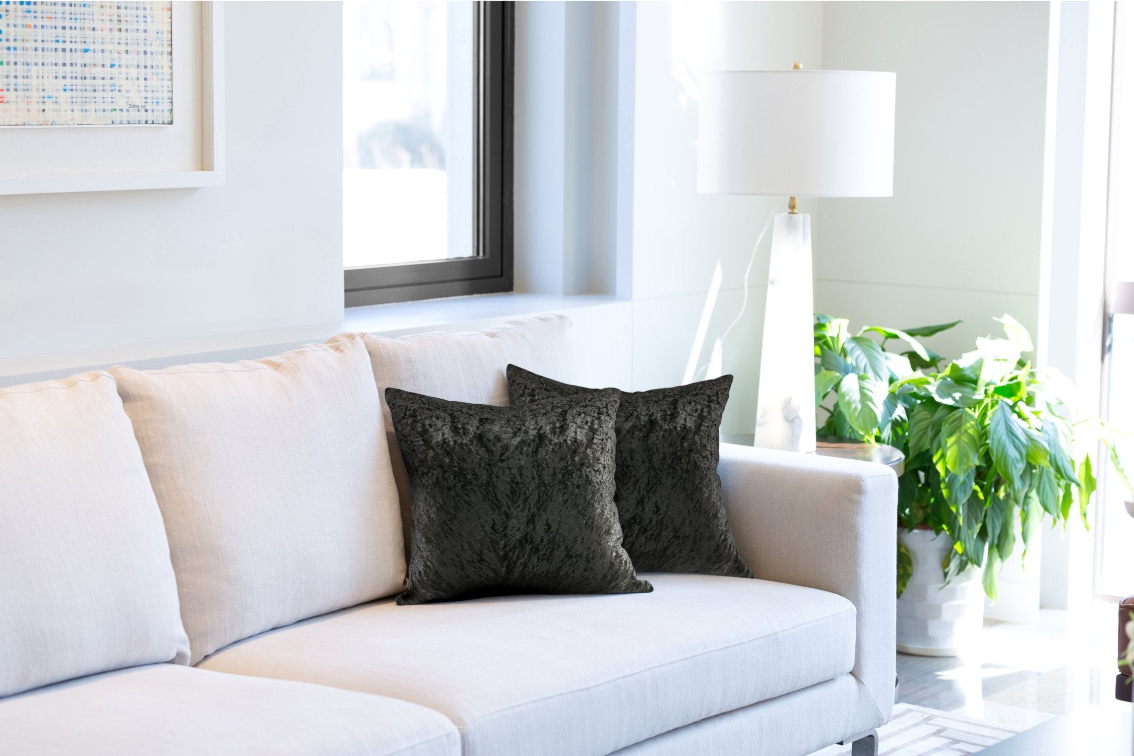 Crushed Velvet Luxury Cushion Cover | Black | 43x43cm | Kumperi