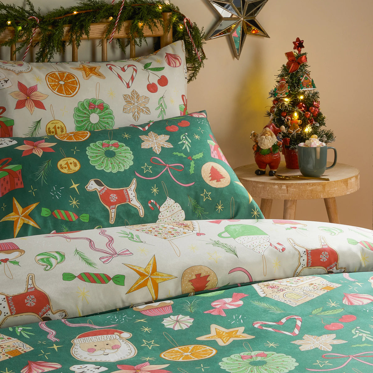 Emerald Festive Treats Reversible Duvet Cover Set