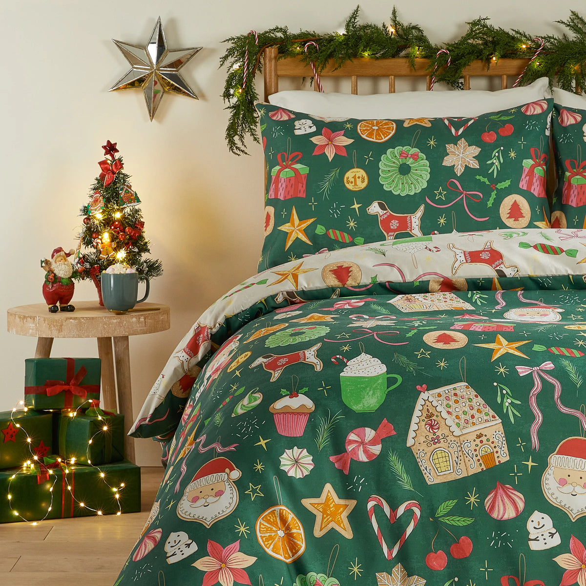 Emerald Festive Treats Reversible Duvet Cover Set