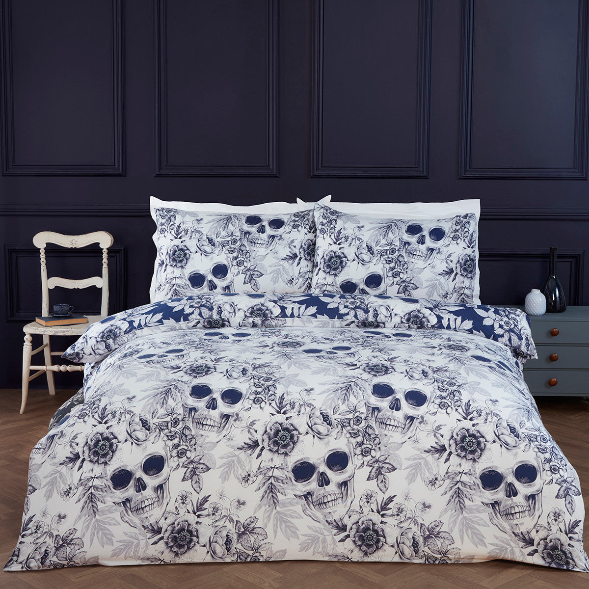 Rapport Gothic Skulls King Duvet Cover Set | Navy Floral | Kumperi