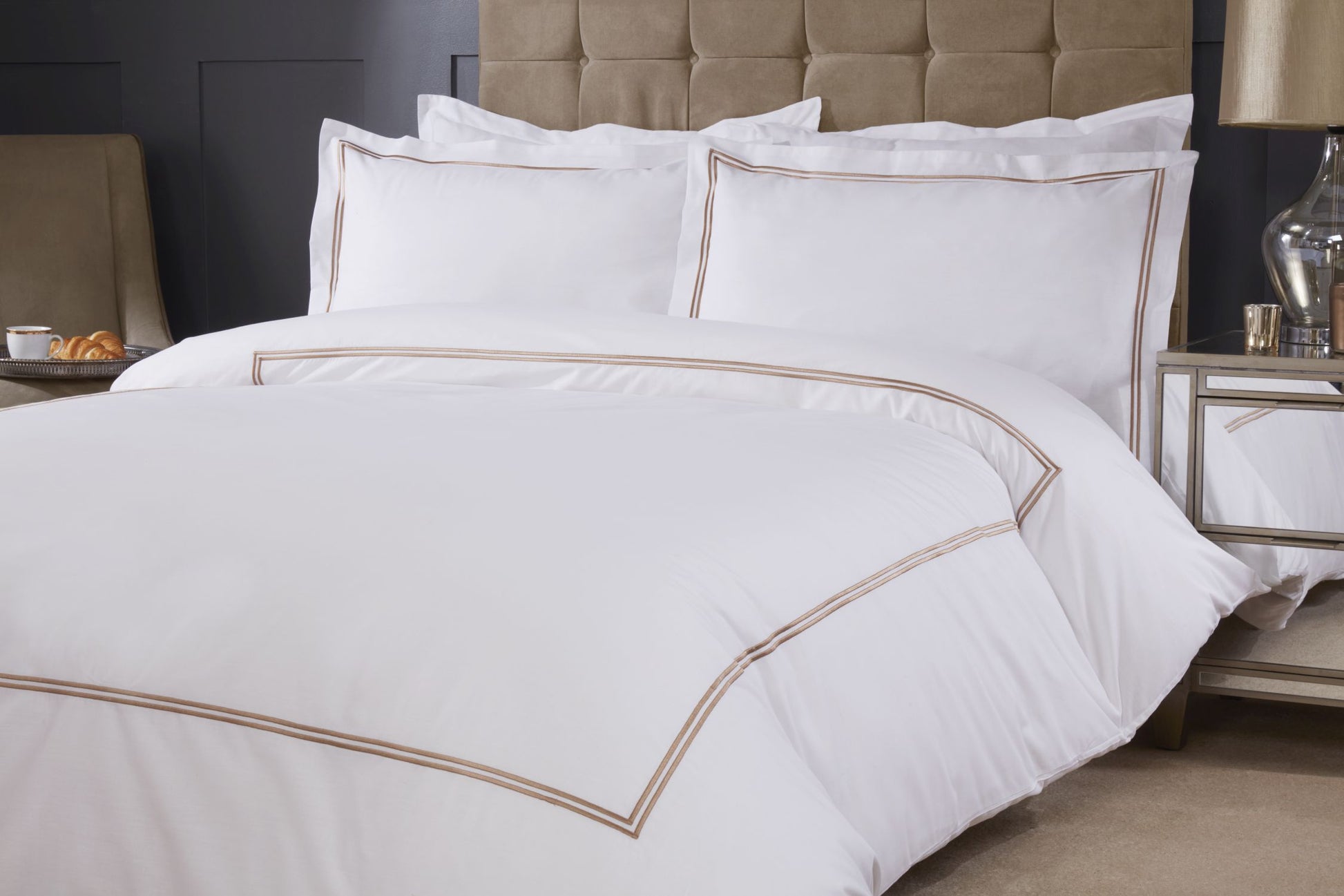 Mayfair Luxury Duvet Cover Set | Taupe | Oxford Pillowcases | King & Double | Kumperi