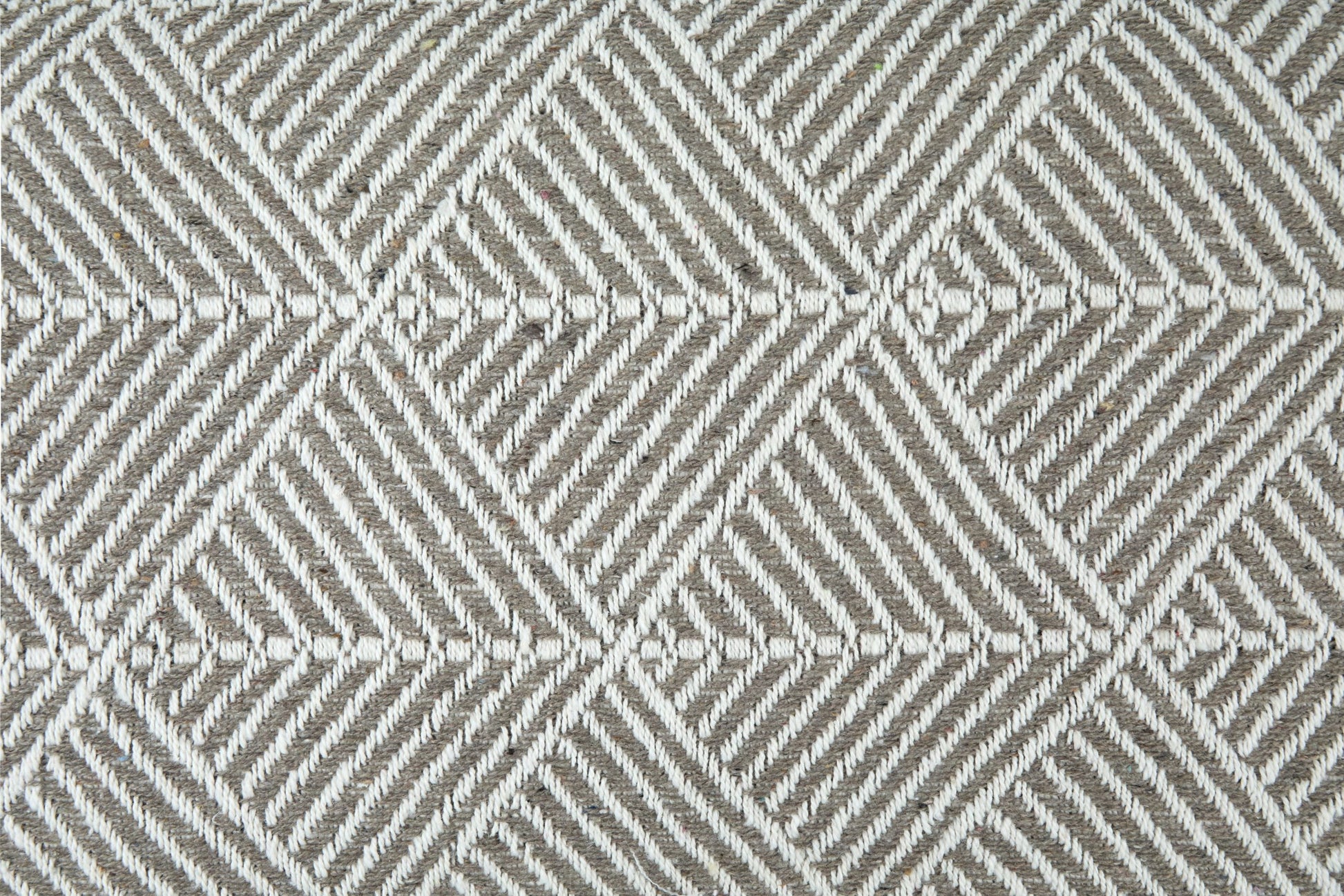 Zahra Herringbone Throw | Natural | 177x254cm | Recycled Cotton | Kumperi
