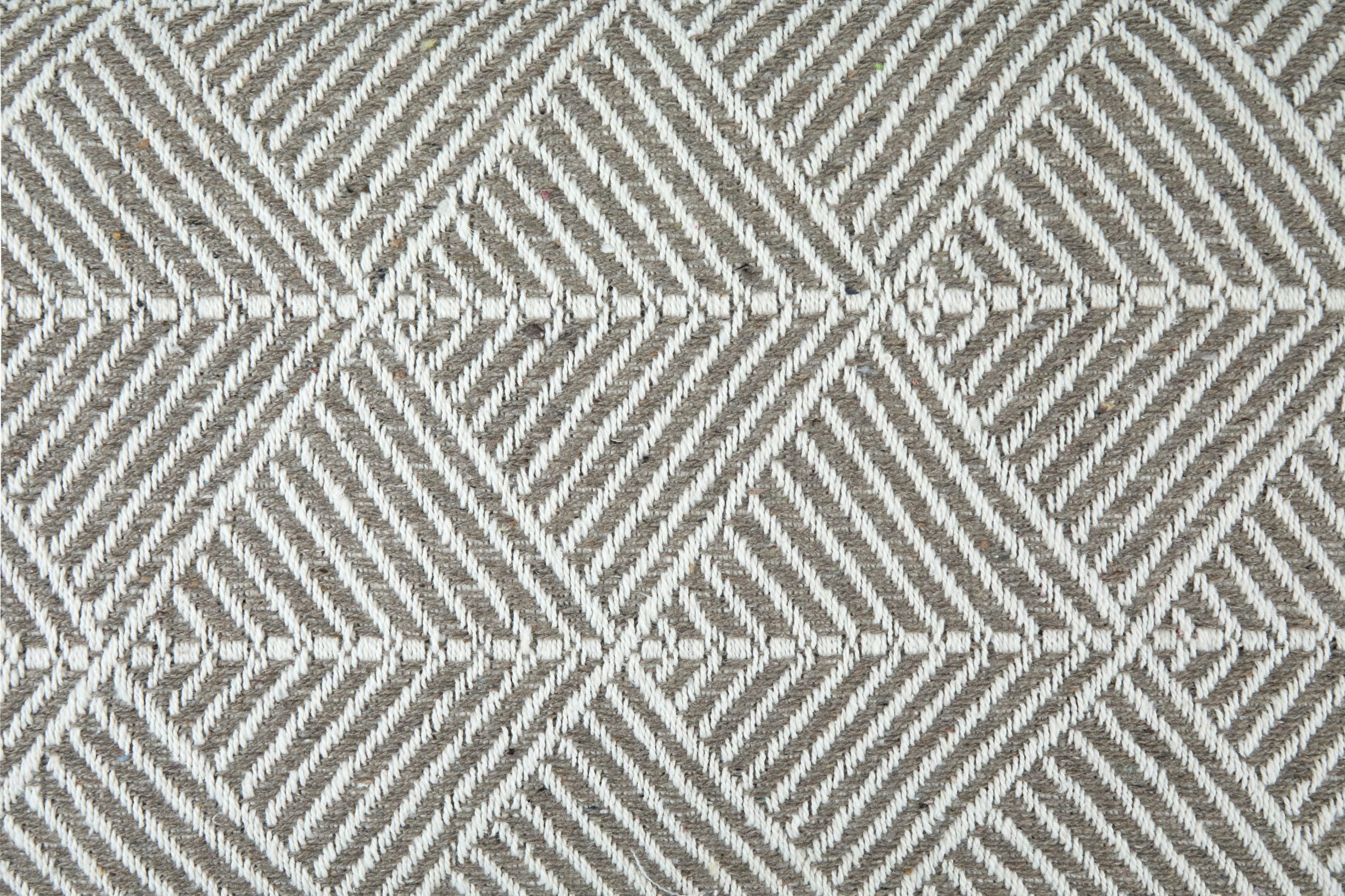 Zahra Herringbone Throw | Natural | 177x254cm | Recycled Cotton | Kumperi
