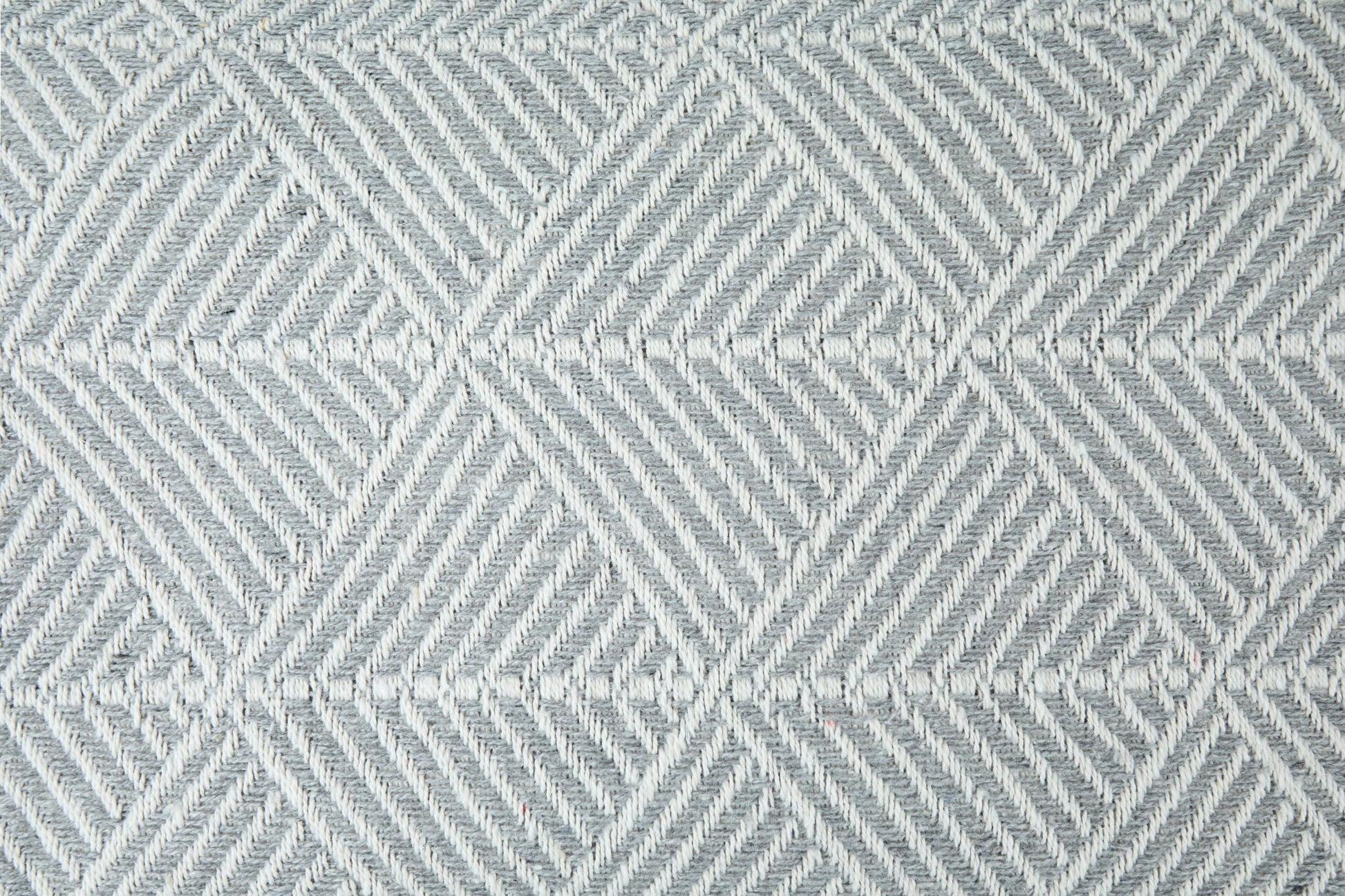 Zahra Herringbone Throw | Silver | 228x254cm | Recycled Cotton | Kumperi